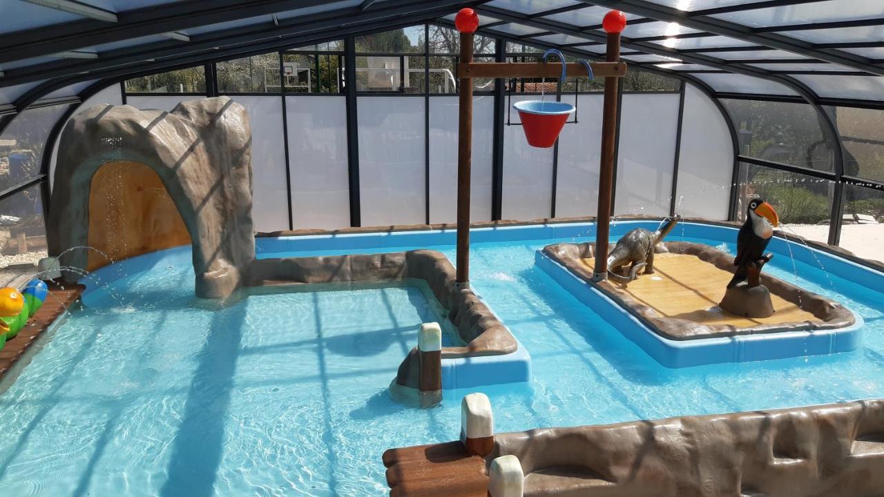 Camping Les Terrasses De Dordogne Rouffignac Saint-Cernin Bagian luar foto