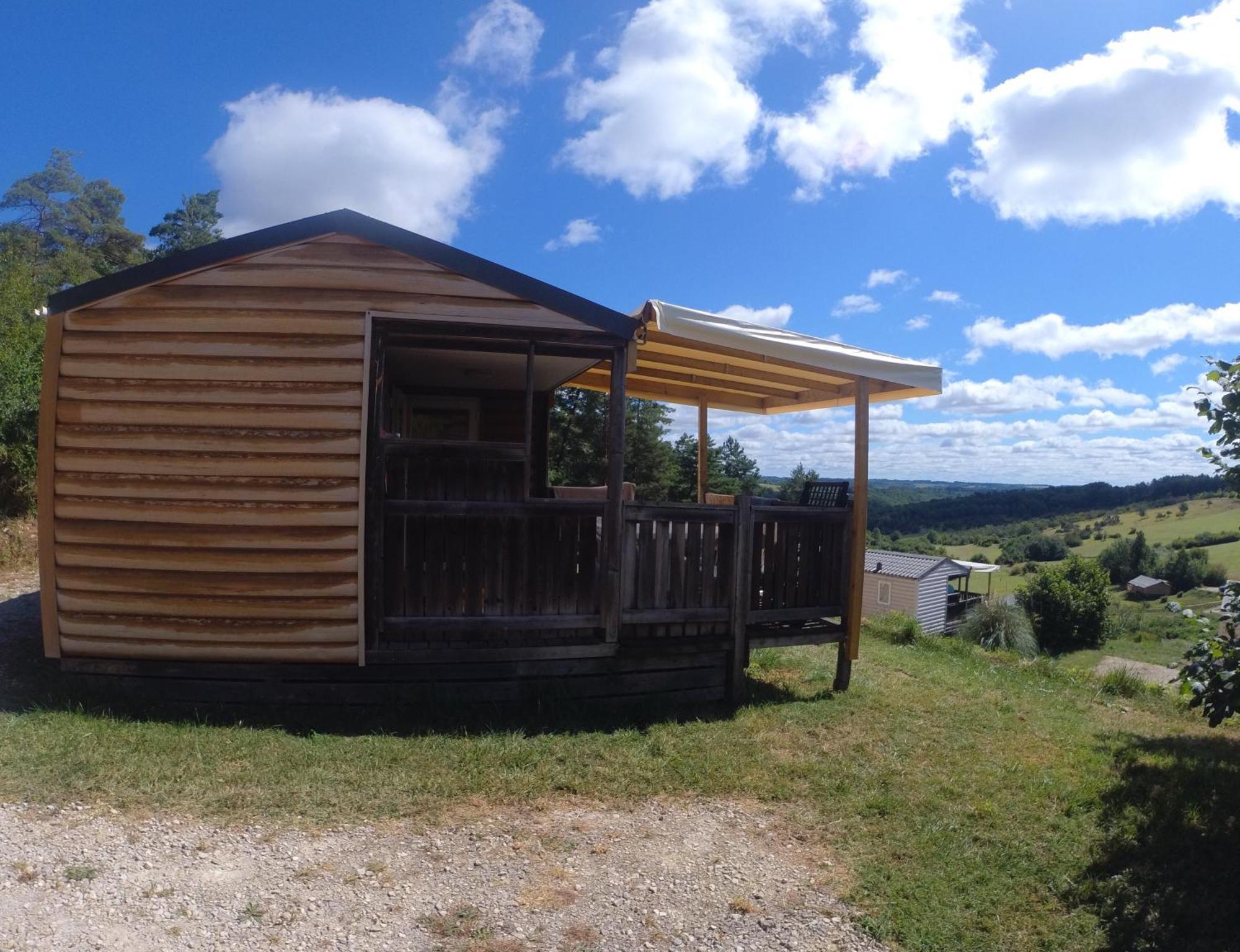 Camping Les Terrasses De Dordogne Rouffignac Saint-Cernin Bagian luar foto