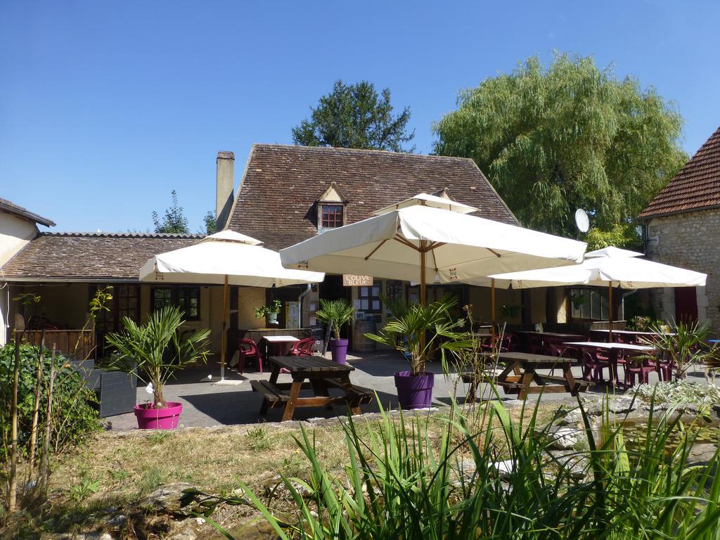 Camping Les Terrasses De Dordogne Rouffignac Saint-Cernin Bagian luar foto